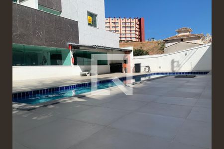 Apartamento à venda com 2 quartos, 58m² em Cabral, Contagem