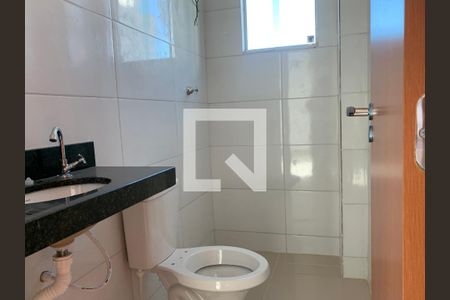 Apartamento à venda com 2 quartos, 58m² em Cabral, Contagem