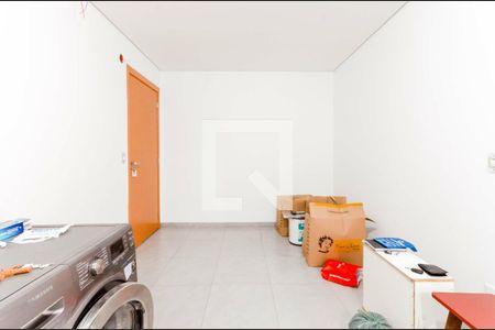 Apartamento à venda com 2 quartos, 68m² em Chácaras Reunidas Santa Terezinha, Contagem
