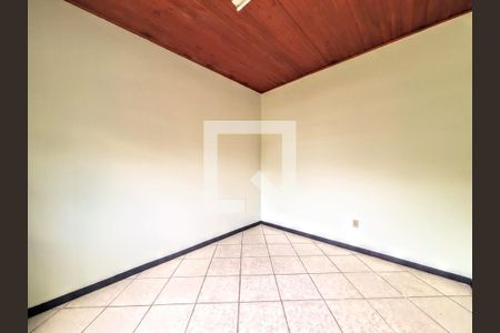 Sala de casa à venda com 3 quartos, 75m² em Sagrada Família, Belo Horizonte