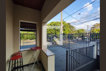 Casa à venda com 75m², 3 quartos e 2 vagas Casa à venda com 75m², 3 quartos e 2 vagasÁrea Externa