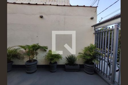 Casa à venda com 75m², 3 quartos e 2 vagas Casa à venda com 75m², 3 quartos e 2 vagasÁrea Externa