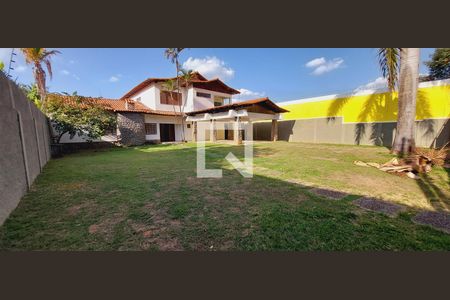 Casa à venda com 455m², 4 quartos e 8 vagas