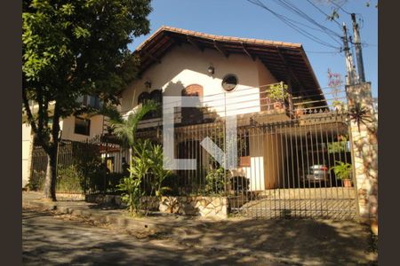 Casa à venda com 398m², 4 quartos e 5 vagas