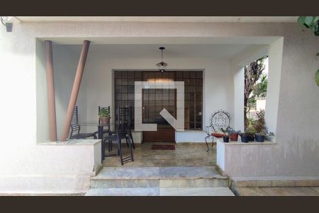 Casa à venda com 4 quartos, 160m² em Coração de Jesus, Belo Horizonte