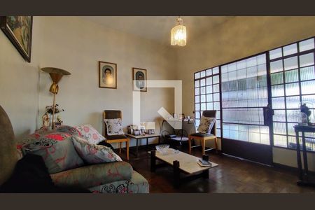 Casa à venda com 4 quartos, 160m² em Coração de Jesus, Belo Horizonte