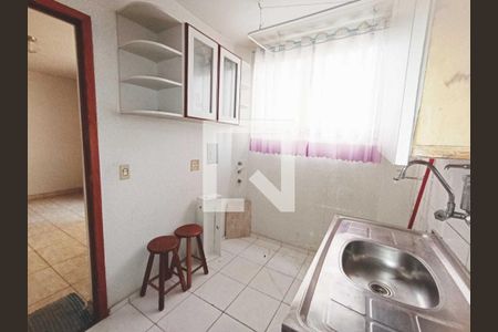 Apartamento à venda com 2 quartos, 47m² em Piratininga, Belo Horizonte