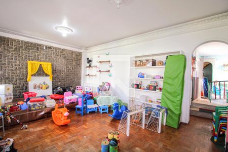 Casa à venda com 4 quartos, 531m² em São Pedro, Belo Horizonte