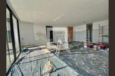 Casa à venda com 4 quartos, 354m² em Alphaville, Nova Lima