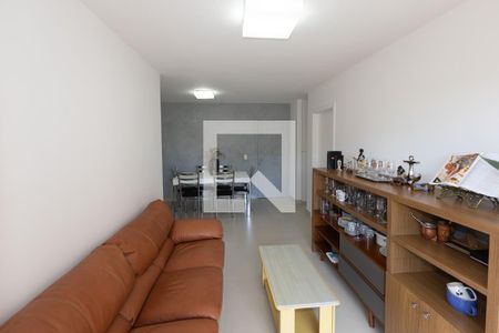 Sala de TV de apartamento à venda com 3 quartos, 89m² em Alphaville, Nova Lima