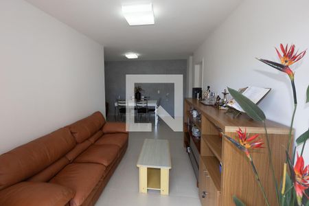 Sala de TV de apartamento à venda com 3 quartos, 89m² em Alphaville, Nova Lima