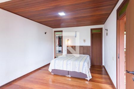 Apartamento para alugar com 437m², 3 quartos e 3 vagassuite