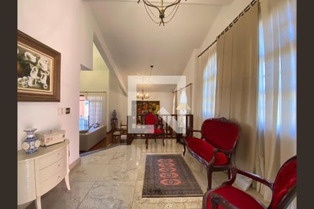 Casa à venda com 4 quartos, 350m² em Belvedere, Belo Horizonte