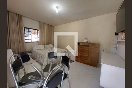 Casa à venda com 600m², 1 quarto e 12 vagas