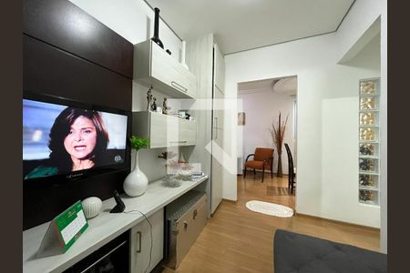 Apartamento à venda com 3 quartos, 60m² em Buritis, Belo Horizonte
