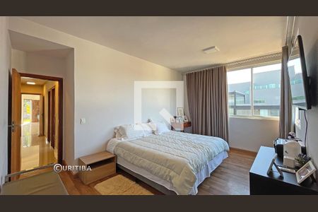 Casa de condomínio à venda com 560m², 4 quartos e 10 vagas