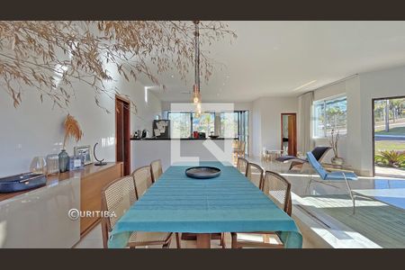 Casa de condomínio à venda com 560m², 4 quartos e 10 vagas