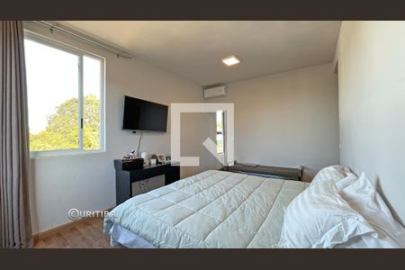 Casa de condomínio à venda com 560m², 4 quartos e 10 vagas