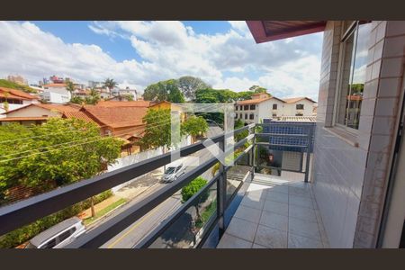 Apartamento à venda com 2 quartos, 136m² em Ouro Preto, Belo Horizonte