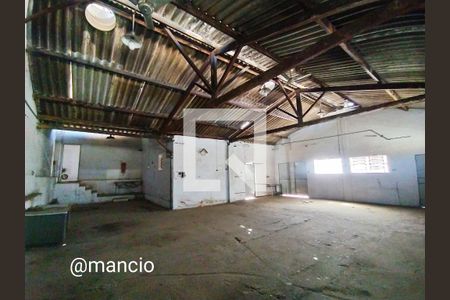 Casa à venda com 100m², 2 quartos e 6 vagas