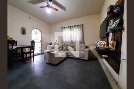 Casa à venda com 4 quartos, 360m² em Novo Riacho, Contagem