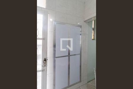 Casa à venda com 107m², 3 quartos e 10 vagas Casa à venda com 107m², 3 quartos e 10 vagasCozinha