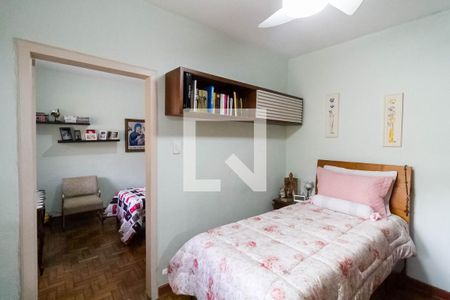 Quarto 1 de casa à venda com 3 quartos, 107m² em Santa Tereza, Belo Horizonte