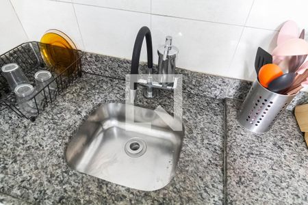 Casa à venda com 107m², 3 quartos e 10 vagas Casa à venda com 107m², 3 quartos e 10 vagasCozinha