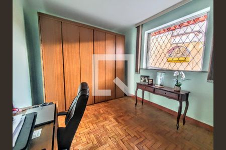 Casa para alugar com 3 quartos, 107m² em Santa Tereza, Belo Horizonte