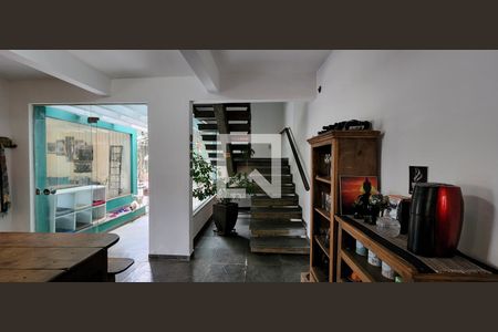 Casa à venda com 5 quartos, 536m² em Santo Antônio, Belo Horizonte
