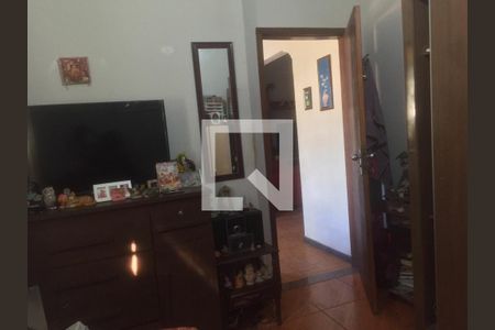 Casa à venda com 3 quartos, 230m² em Santa Tereza, Belo Horizonte