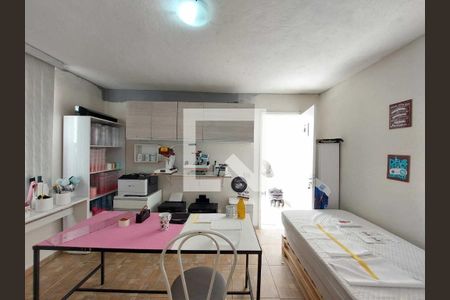 Casa à venda com 108m², 4 quartos e 3 vagas