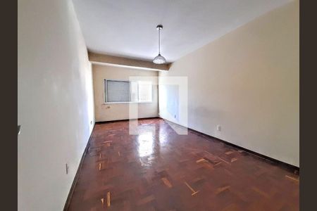Casa à venda com 186m², 4 quartos e 2 vagas