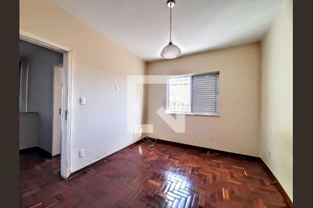 Casa à venda com 4 quartos, 186m² em Santa Tereza, Belo Horizonte