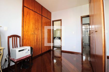 Apartamento à venda com 3 quartos, 86m² em Salgado Filho, Belo Horizonte