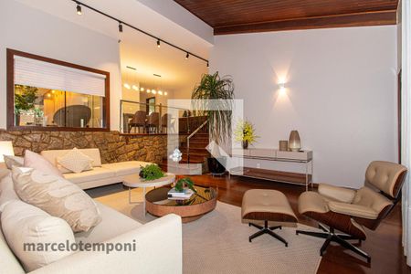 Casa à venda com 6 quartos, 357m² em Santa Lúcia, Belo Horizonte
