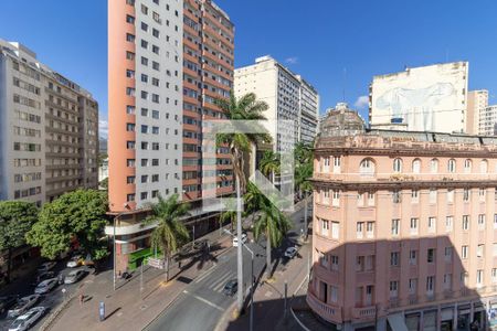 Apartamento à venda com 2 quartos, 70m² em Centro, Belo Horizonte