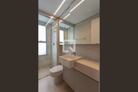 Apartamento para alugar com 63m², 2 quartos e 2 vagas Apartamento para alugar com 63m², 2 quartos e 2 vagasBanheiro da Suíte
