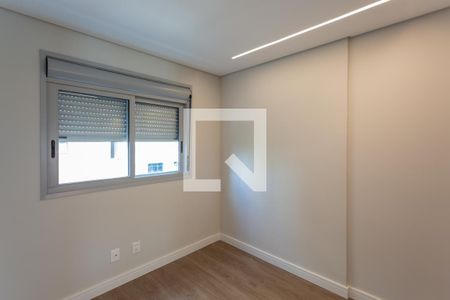 Quarto 1 de apartamento para alugar com 2 quartos, 63m² em Lourdes, Belo Horizonte