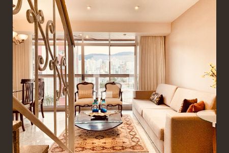 Apartamento à venda com 4 quartos, 235m² em São Pedro, Belo Horizonte