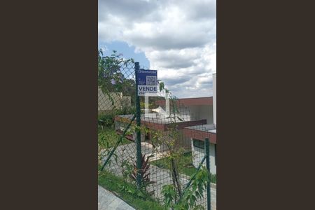 Casa de condomínio à venda com 380m², 3 quartos e 6 vagasplaquinha instalada