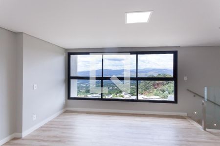 Casa de condomínio à venda com 380m², 3 quartos e 6 vagassala 2