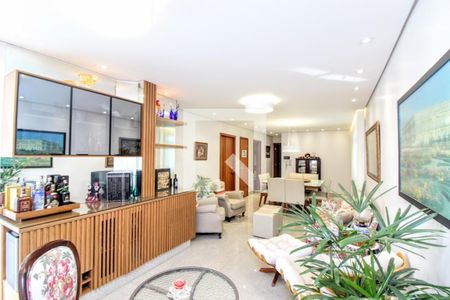 Apartamento à venda com 4 quartos, 226m² em Barroca, Belo Horizonte