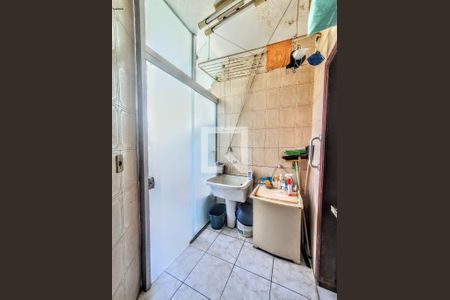 Casa à venda com 172m², 4 quartos e 2 vagas