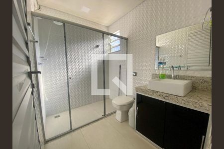 Casa à venda com 3 quartos, 370m² em Copacabana, Belo Horizonte