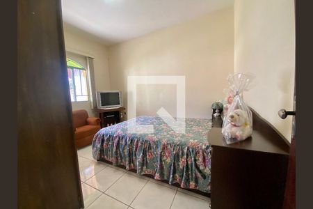 Casa à venda com 3 quartos, 370m² em Copacabana, Belo Horizonte