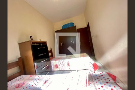 Casa à venda com 3 quartos, 370m² em Copacabana, Belo Horizonte