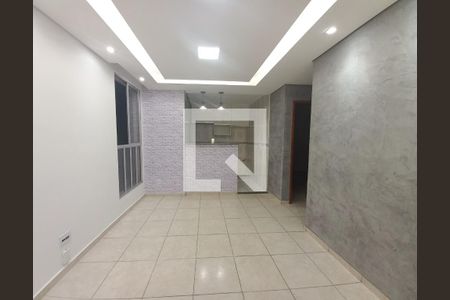 Apartamento à venda com 2 quartos, 45m² em Cabral, Contagem