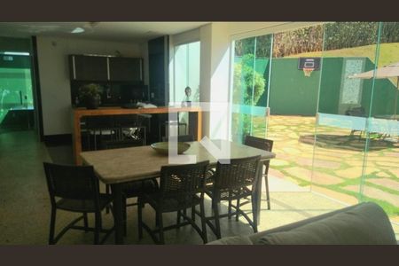 Casa de Condomínio à venda com 5 quartos, 473m² em Vila Castela, Nova Lima