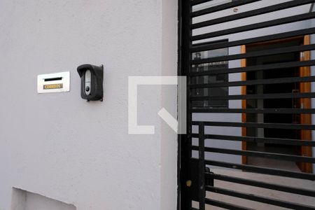 Casa à venda com 78m², 2 quartos e 1 vaga Casa à venda com 78m², 2 quartos e 1 vagaFachada